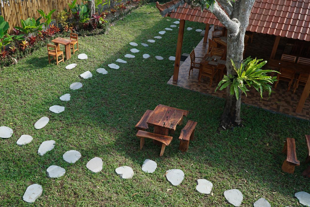 Seno Guesthouse & Cafe Uluwatu  Luaran gambar