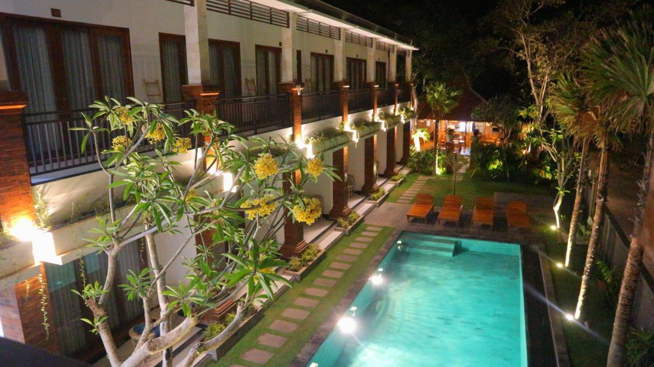 Seno Guesthouse & Cafe Uluwatu  Luaran gambar